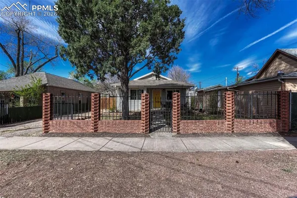 $350,000 | 1006 South Sierra Madre Street, Colorado Springs, CO 80903