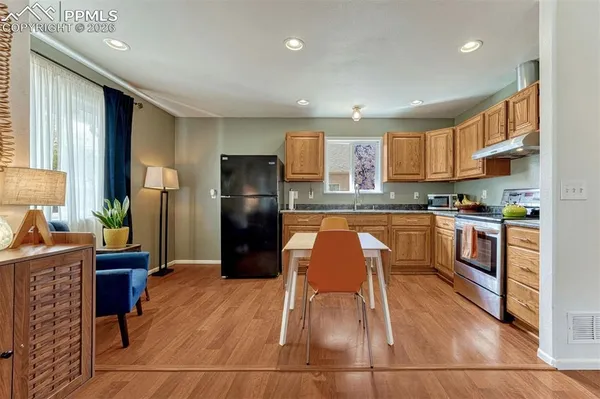 $350,000 | 1006 South Sierra Madre Street, Colorado Springs, CO 80903