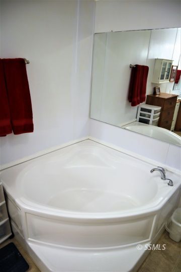9116 Comanche Way Weldon, CA 93283 - Photo 5 of 25 Gallery Image 5