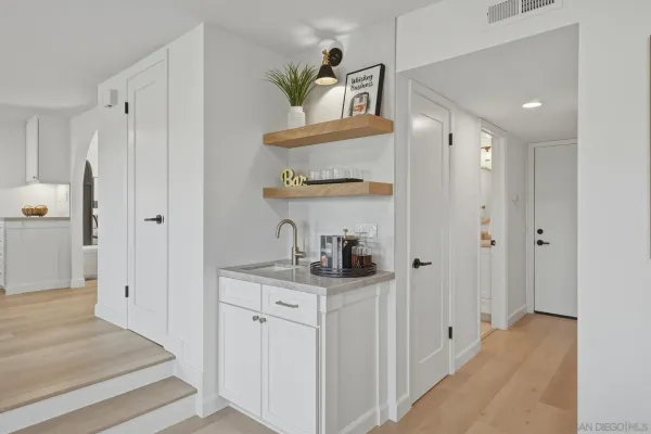 $2,095,000 | 2644 La Costa Avenue, Carlsbad, CA 92009