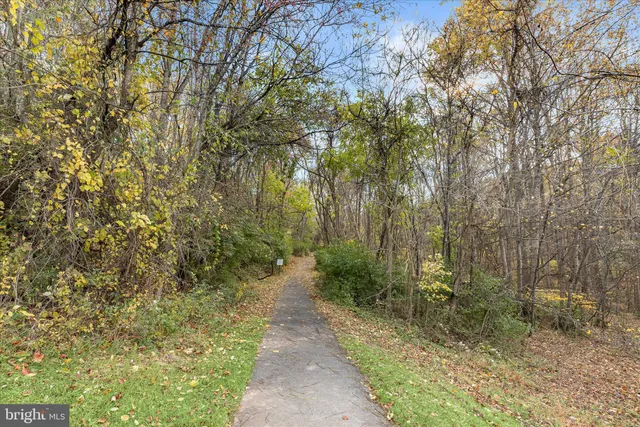 $824,500 | 11207 Bramblewood Court, Ijamsville, MD 21754