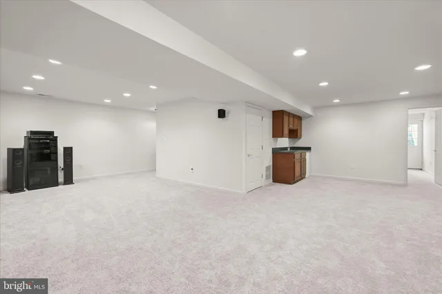 $799,999 | 11207 Bramblewood Court, Ijamsville, MD 21754