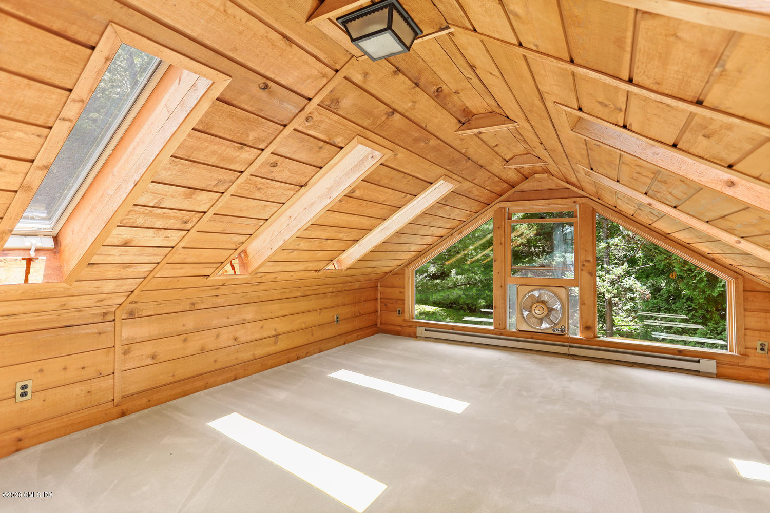 414 Riversville Road Greenwich, CT 06831 - Photo 18 of 26 Third floor Playroom