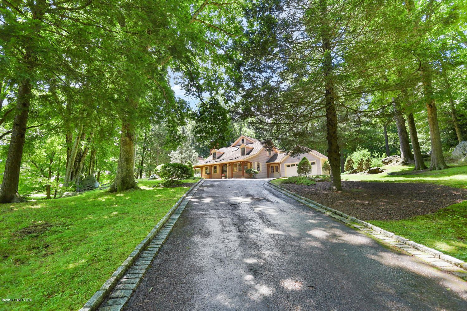 414 Riversville Road Greenwich, CT 06831 - Photo 19 of 26 Entry to 414 Riversville Road