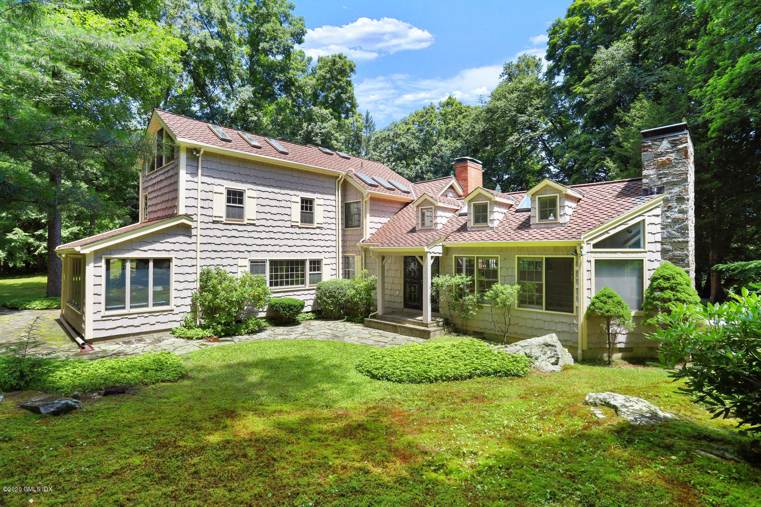 414 Riversville Road Greenwich, CT 06831 - Photo 2 of 26 Back of House