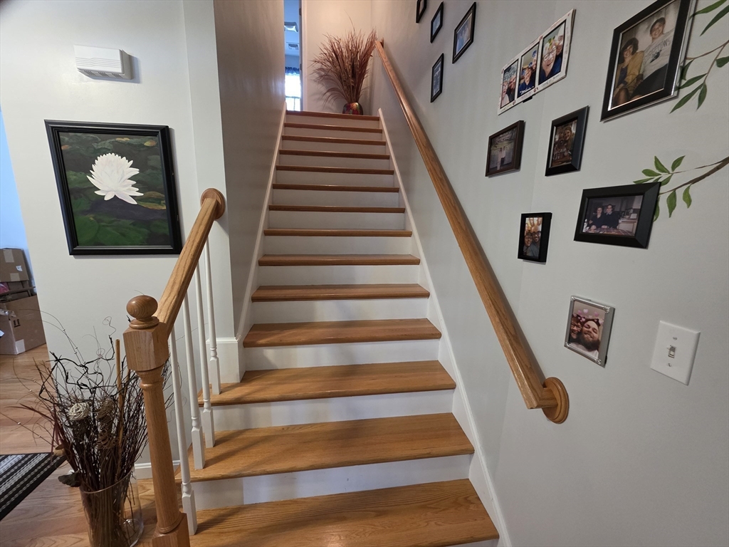 229 Concord Street Fall River, MA 02723 - Photo 15 of 40