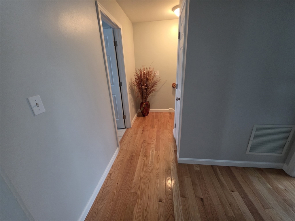 229 Concord Street Fall River, MA 02723 - Photo 18 of 40