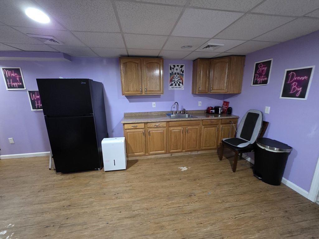 229 Concord Street Fall River, MA 02723 - Photo 23 of 40