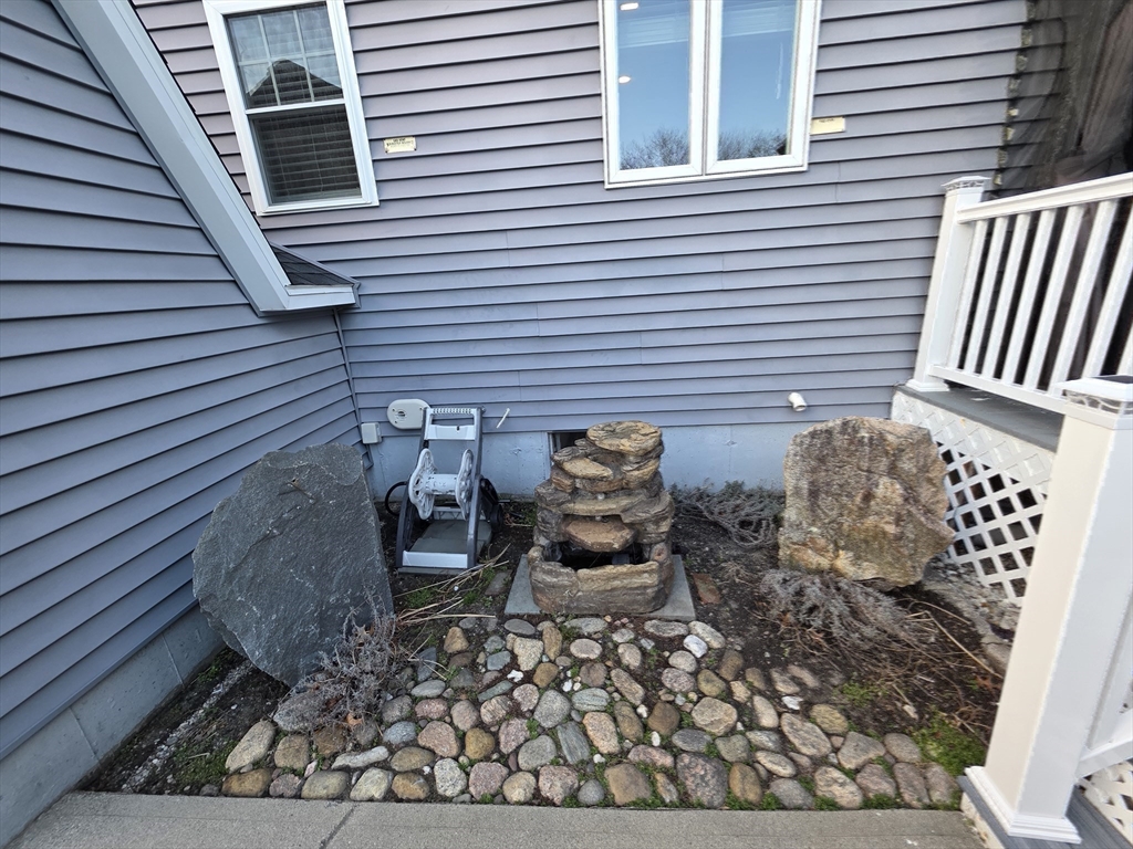 229 Concord Street Fall River, MA 02723 - Photo 32 of 40