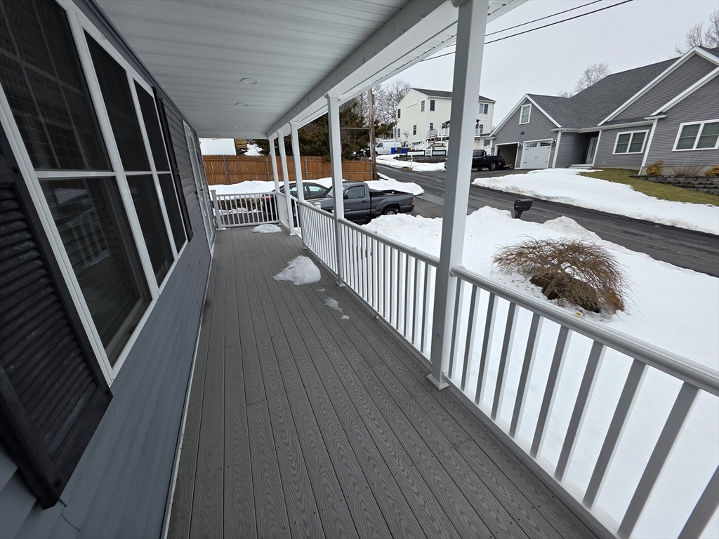 229 Concord Street Fall River, MA 02723 - Photo 5 of 40