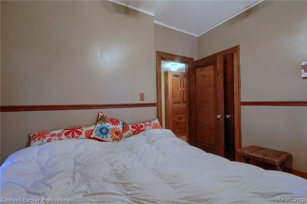 101 Base Line Road Northville, MI 48167 - Photo 19 of 33