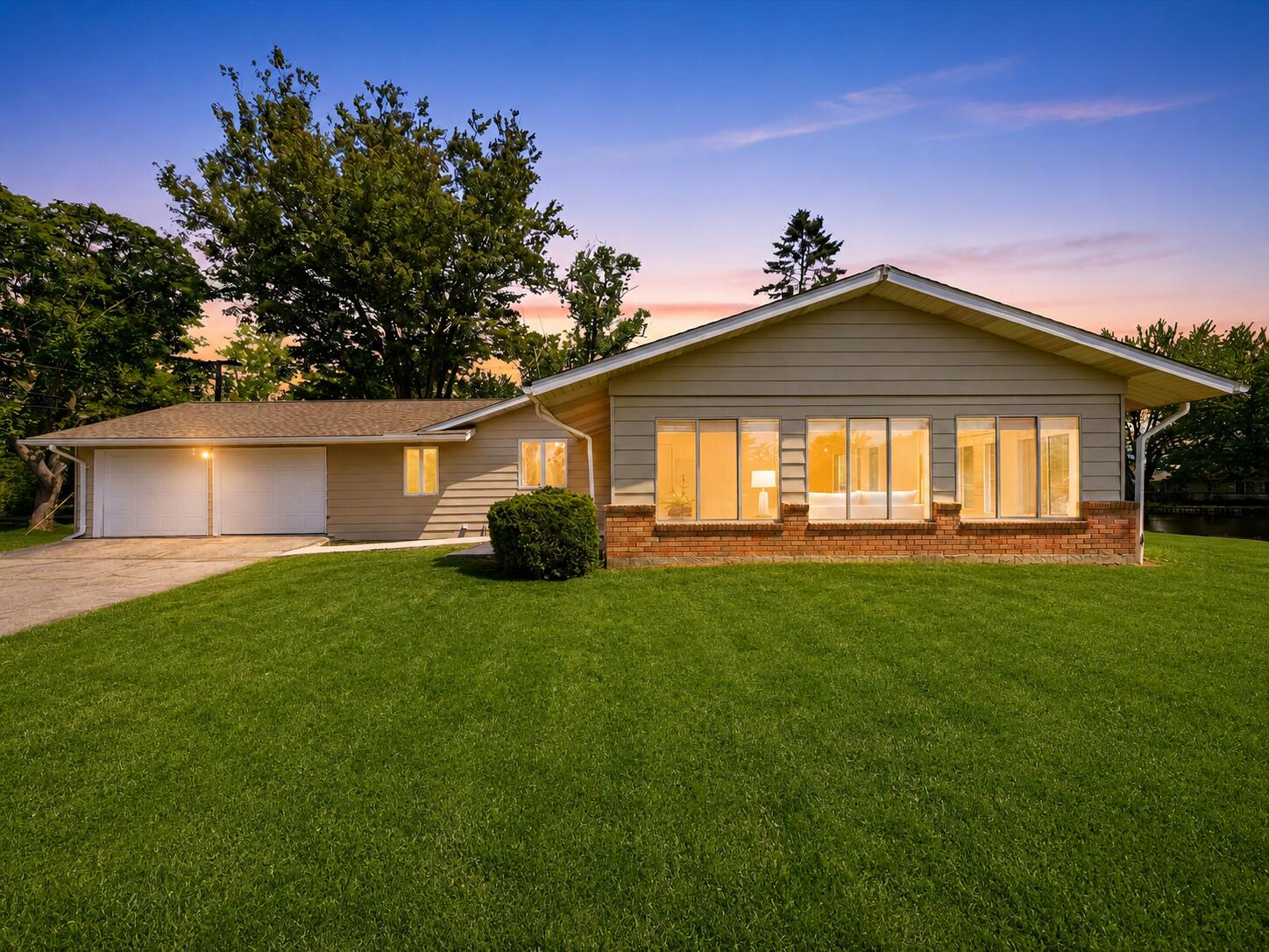 11243 Wynns Road Pinckney, MI 48169 - Photo 37 of 43 Twilight