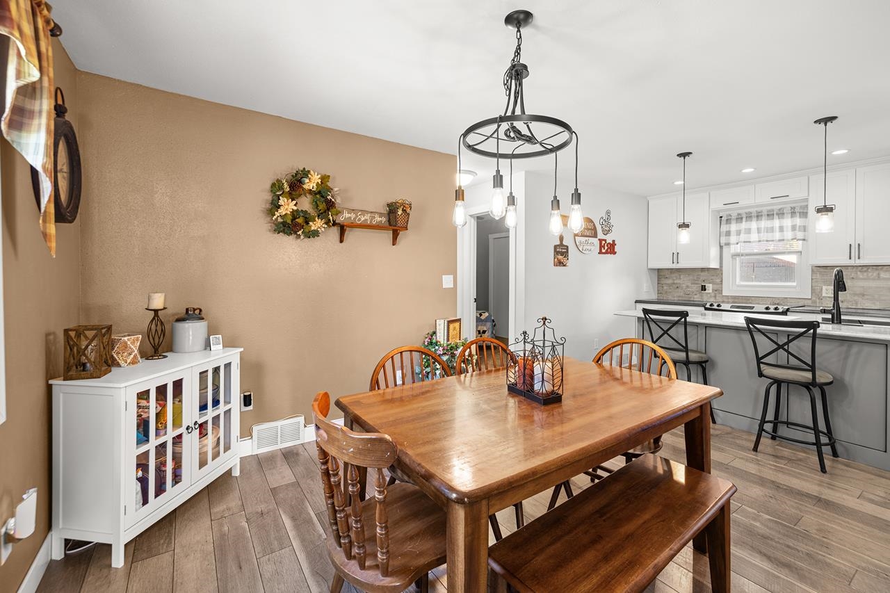 143561 County Rd NN Marathon, WI 54448 - Photo 17 of 50