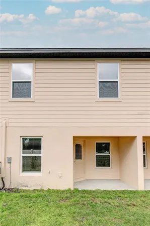 a view of backyard with garden