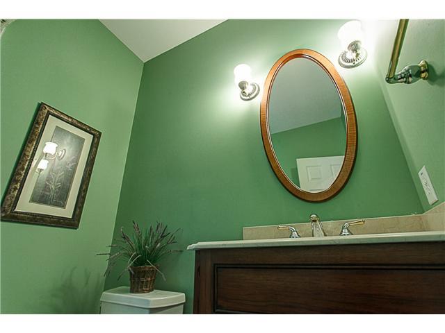 2124 Tremont Road Columbus, OH 43221 - Photo 4 of 25