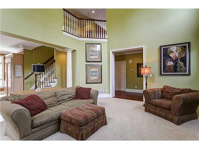2124 Tremont Road Columbus, OH 43221 - Photo 6 of 25