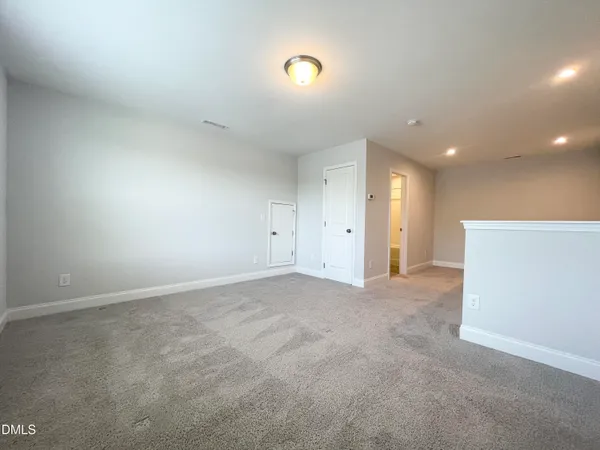 $2,950 | 238 Deardom Way, Chapel Hill, NC 27516