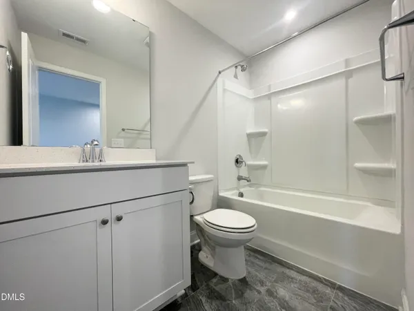 $2,950 | 238 Deardom Way, Chapel Hill, NC 27516