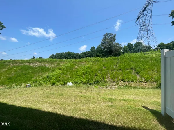 $2,950 | 238 Deardom Way, Chapel Hill, NC 27516