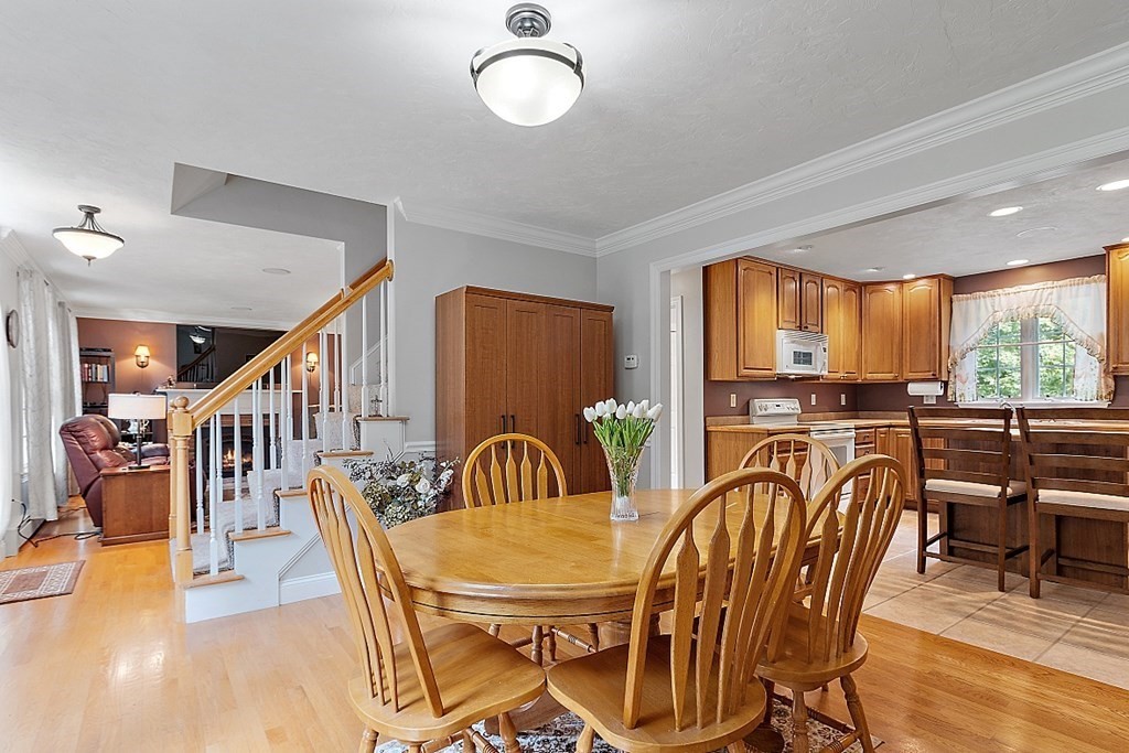5 Stuart Road Sterling, MA 01564 - Photo 10 of 42 Gallery Image 10