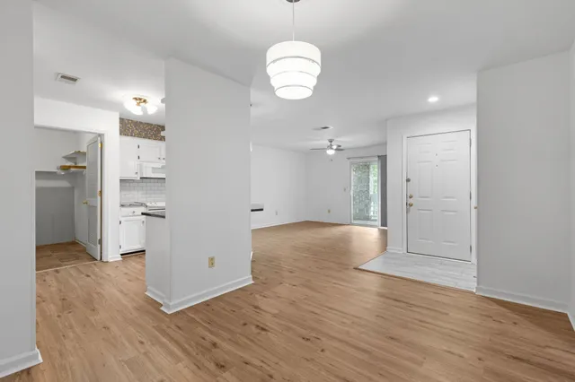 $219,000 | 474 South Main Street, Unit 203, Ashland City, TN 37015