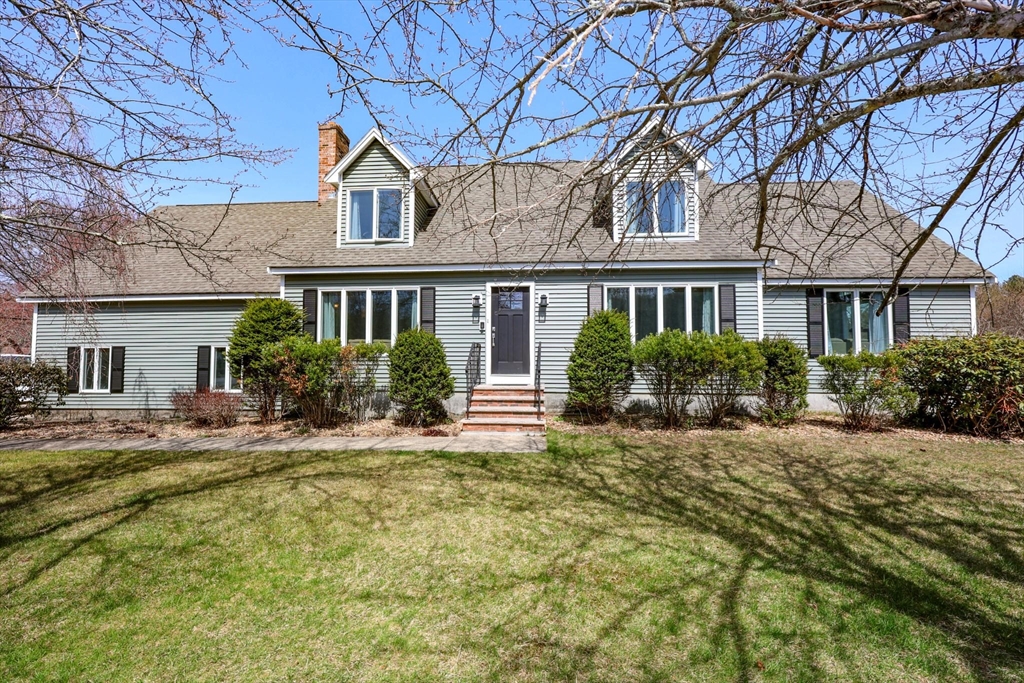 2 Natalie Road Chelmsford, MA 01824 - Photo 1 of 40