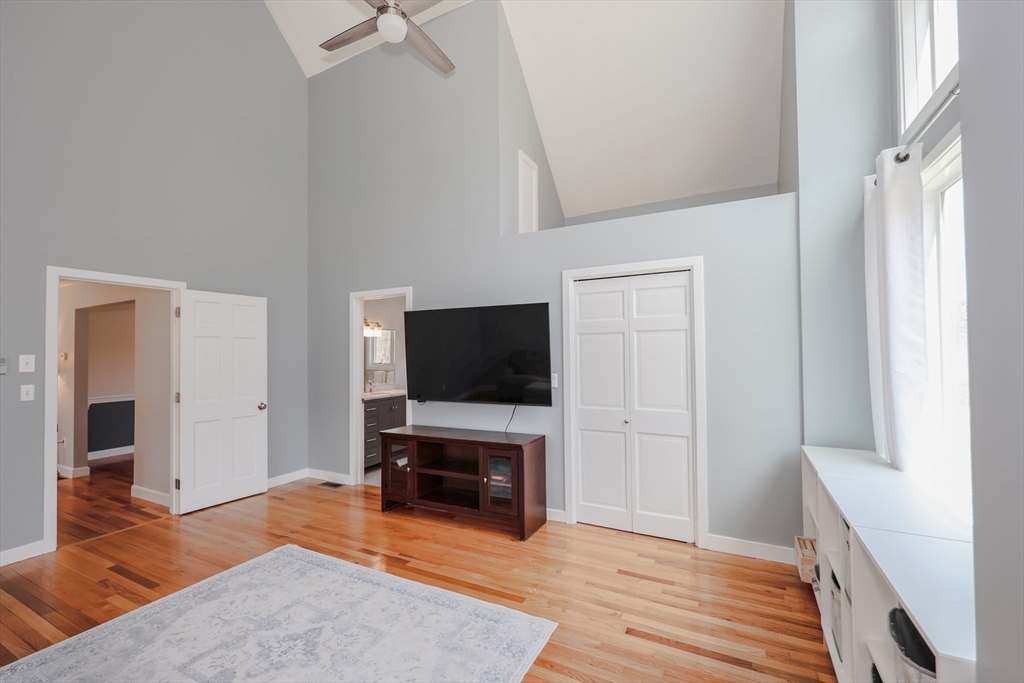 2 Natalie Road Chelmsford, MA 01824 - Photo 12 of 40
