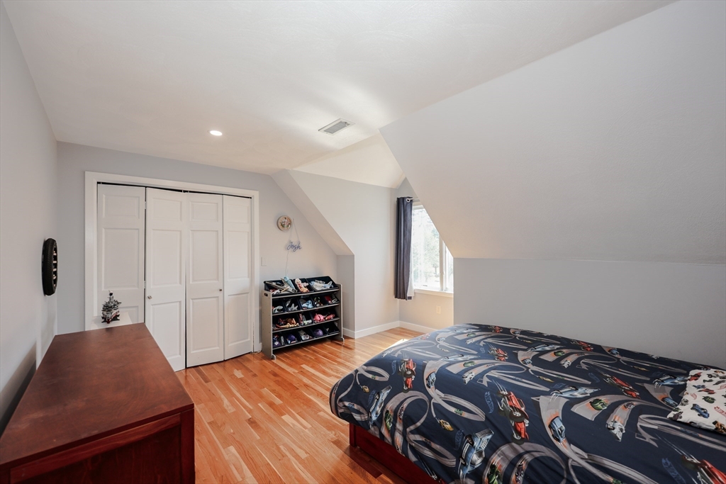 2 Natalie Road Chelmsford, MA 01824 - Photo 17 of 40