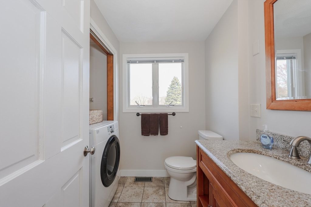 2 Natalie Road Chelmsford, MA 01824 - Photo 20 of 40