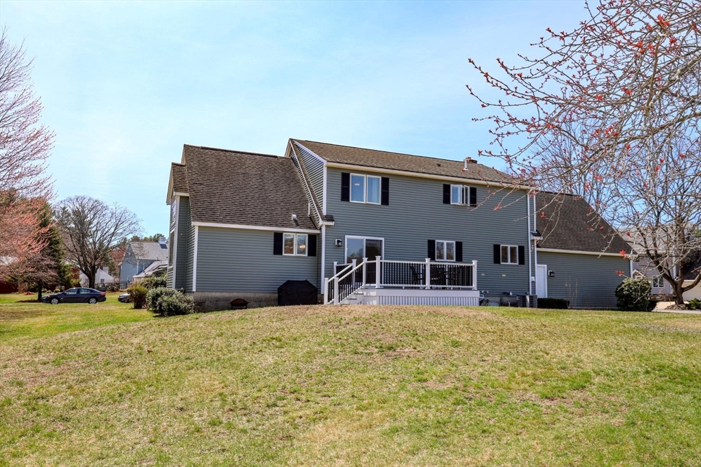 2 Natalie Road Chelmsford, MA 01824 - Photo 27 of 40