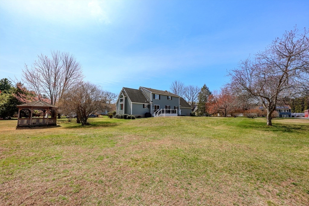 2 Natalie Road Chelmsford, MA 01824 - Photo 28 of 40
