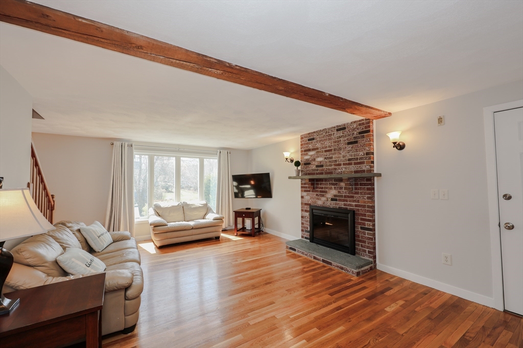 2 Natalie Road Chelmsford, MA 01824 - Photo 6 of 40