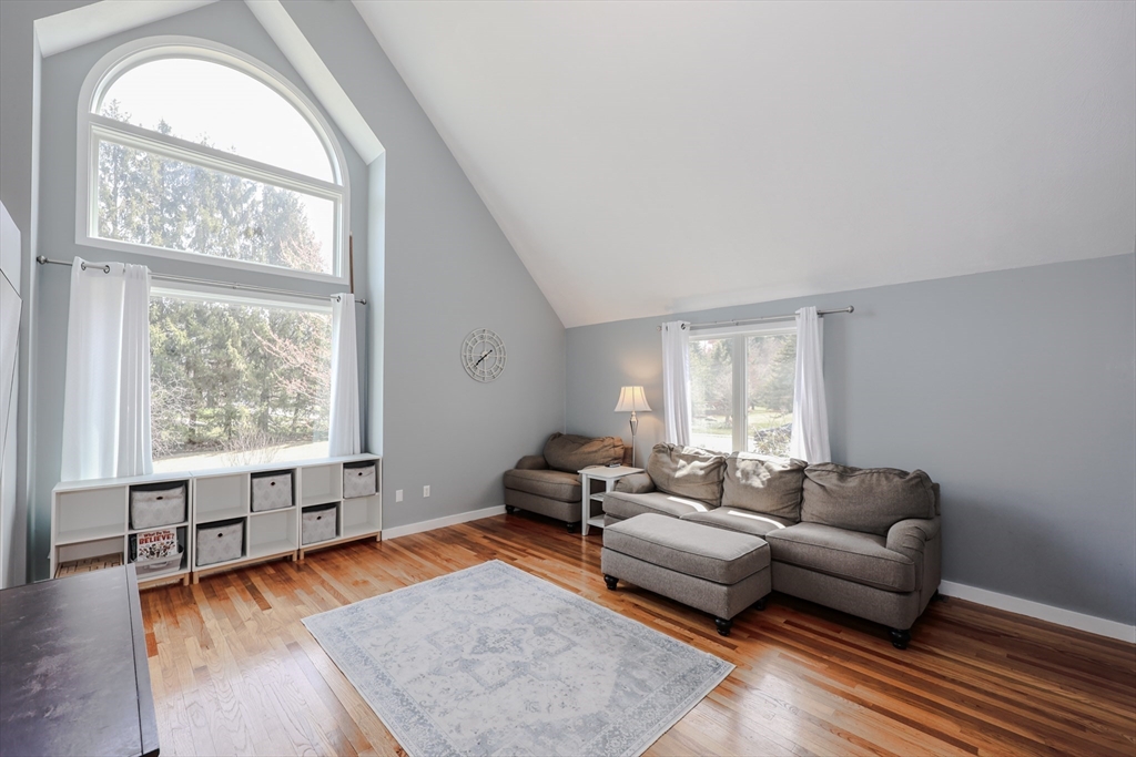 2 Natalie Road Chelmsford, MA 01824 - Photo 10 of 40