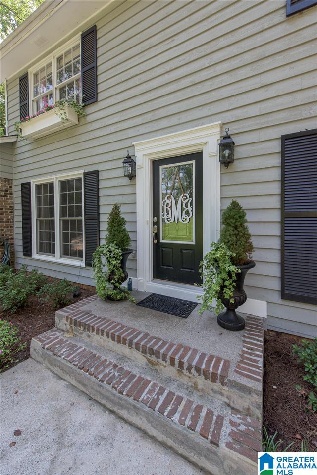 757 Dividing Ridge Drive, Unit 8 Birmingham, AL 35244 - Photo 4 of 44