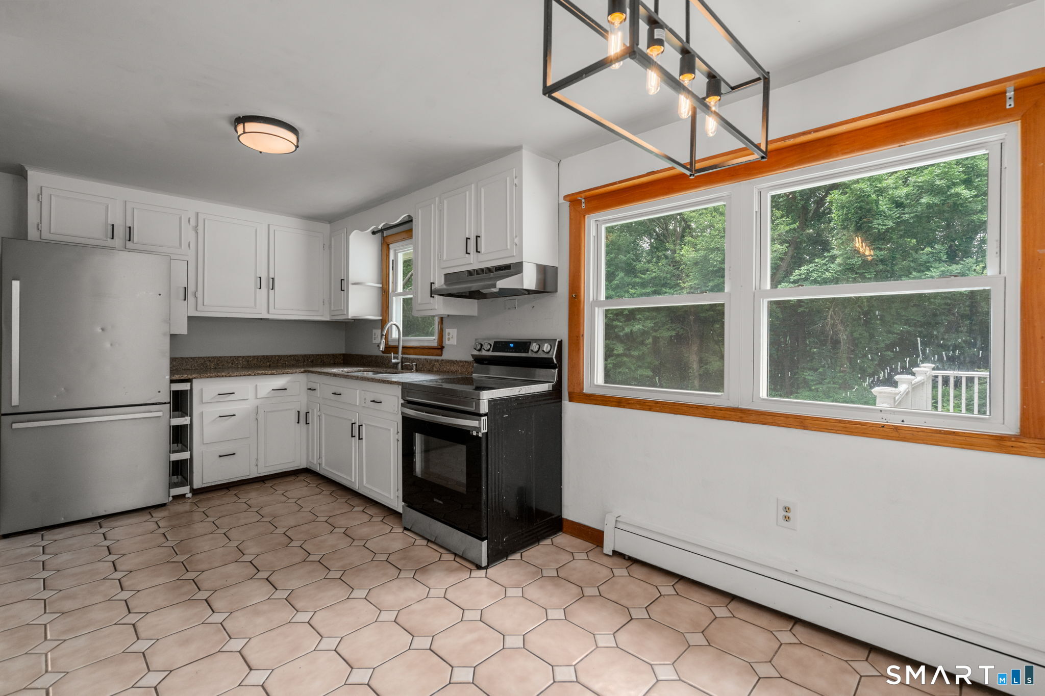 305 Old Post Road Tolland, CT 06084 - Photo 13 of 39