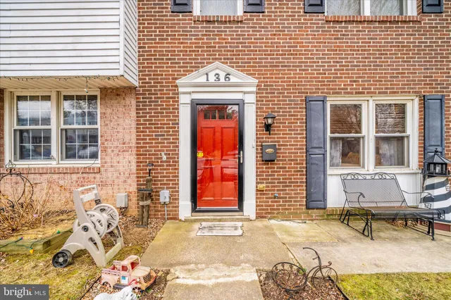 $275,000 | 136 West Orndorff Drive, Brunswick, MD 21716