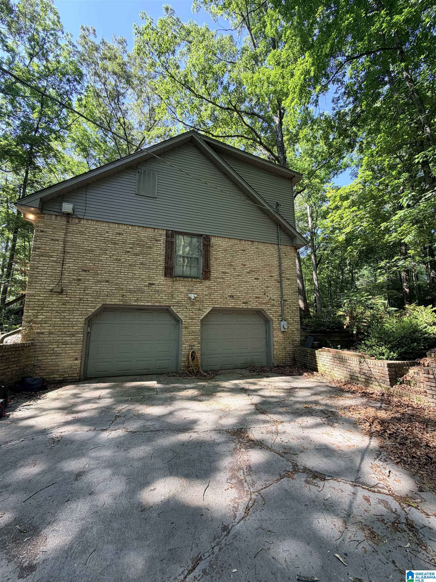 2512 Walker Road Southeast Decatur, AL 35603 - Photo 4 of 32