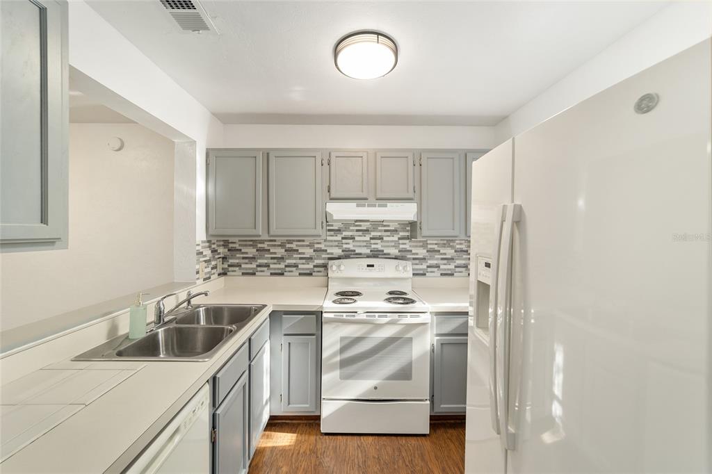 4538 Southwest 44 Lane Gainesville, FL 32608 - Photo 18 of 31