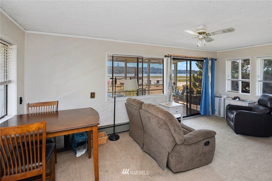 651-653 Northeast Gladwin Road Belfair, WA 98528 - Photo 8 of 10 Gallery Image 8