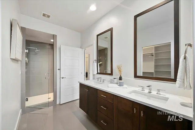 $3,750 | 3714 East Parkcenter Boulevard, Boise, ID 83716