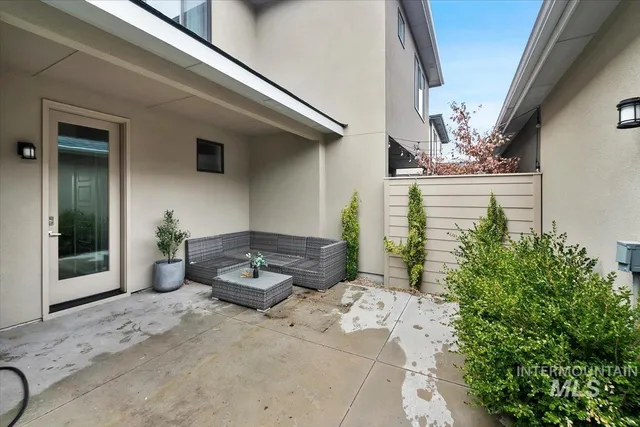 $3,750 | 3714 East Parkcenter Boulevard, Boise, ID 83716