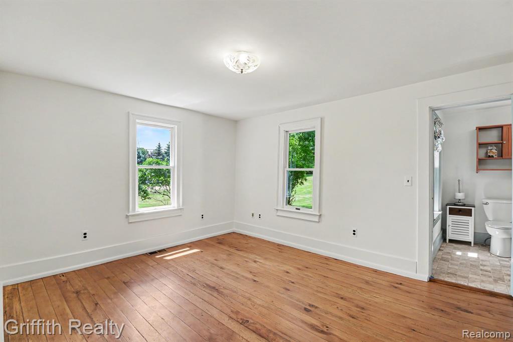 3970 Van Amberg Road Brighton, MI 48114 - Photo 23 of 42