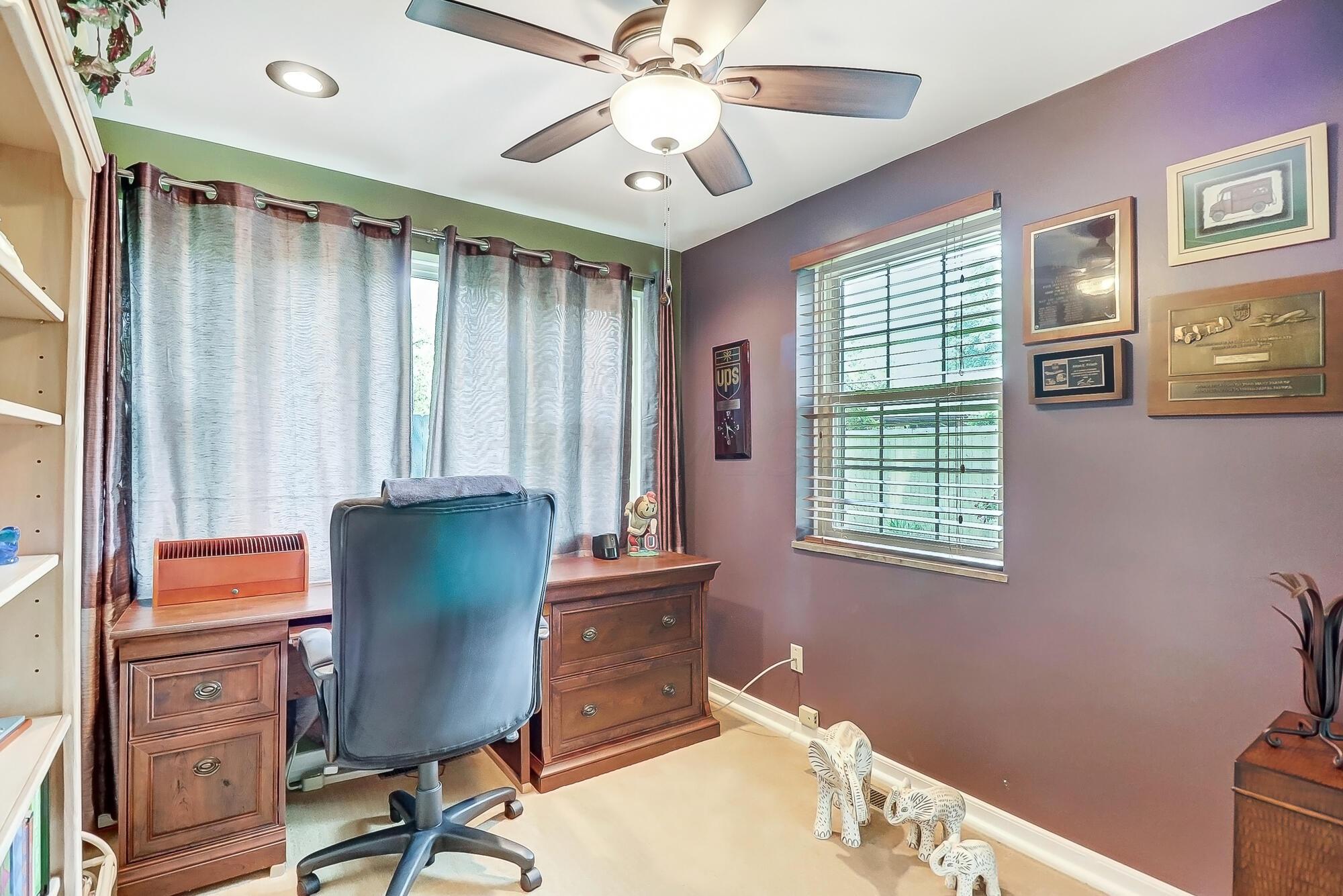 3044 Herrick Road Columbus, OH 43221 - Photo 22 of 36 023