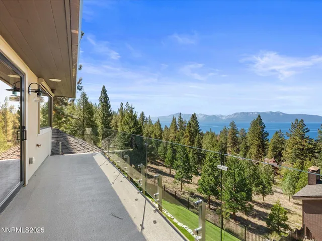 $8,750,990 | 261 Eagle Lane, Zephyr Cove, NV 89448