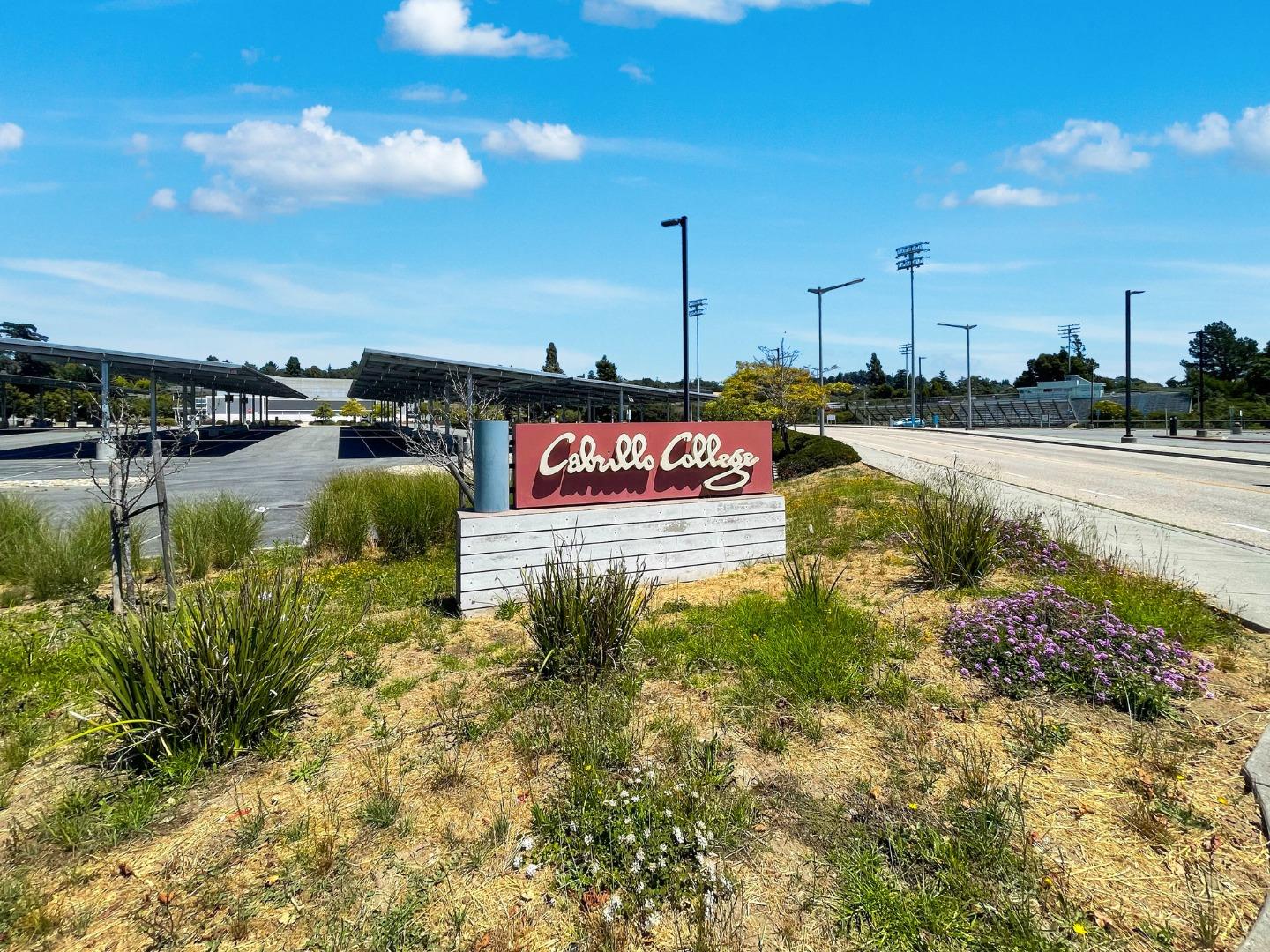 355 Village Creek Road Aptos, CA 95003 - Photo 33 of 41 a view of a water with an outdoor space