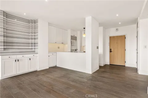 $1,495,000 | 999 North Doheny Drive, Unit 310, West Hollywood, CA 90069