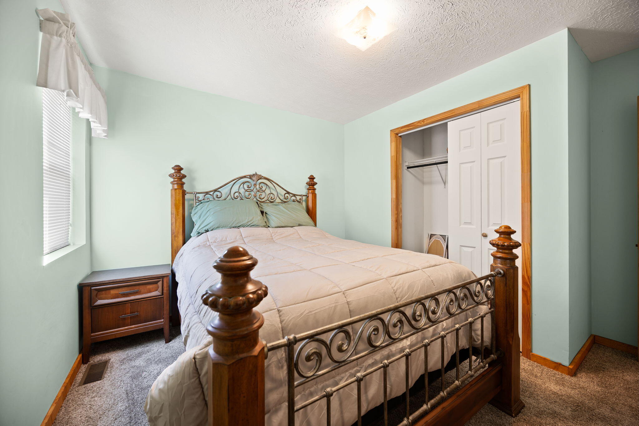 1310 R.L Colyer Road Somerset, KY 42501 - Photo 17 of 61 Primary Bedroom Main Level