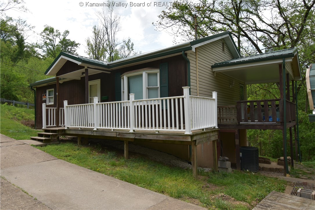 4724 Big Tyler Road Charleston, WV 25313 - Photo 1 of 21 Gallery Image 1