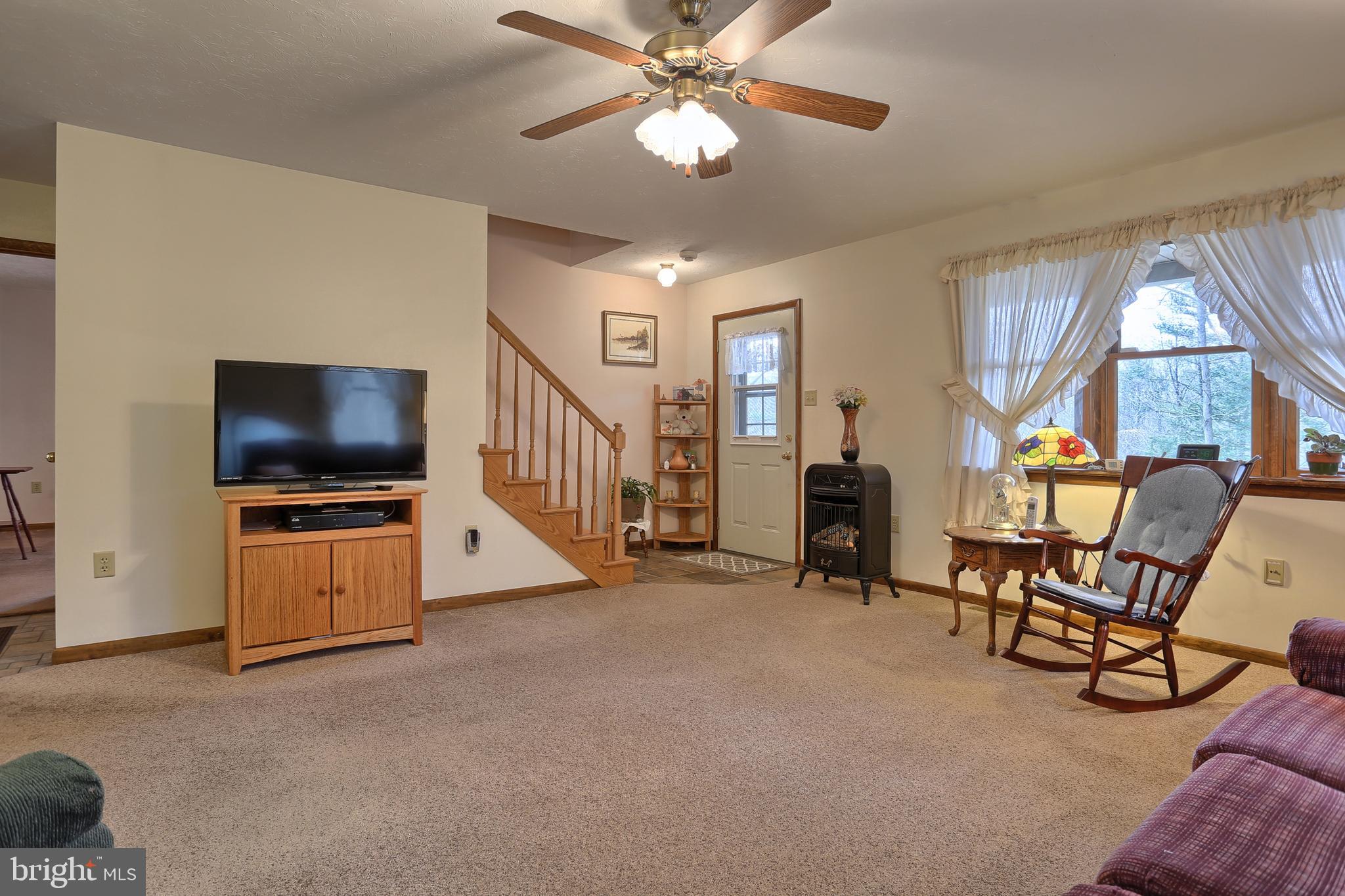 31 Ridge Road Jonestown, PA 17038 - Photo 4 of 28 Gallery Image 4