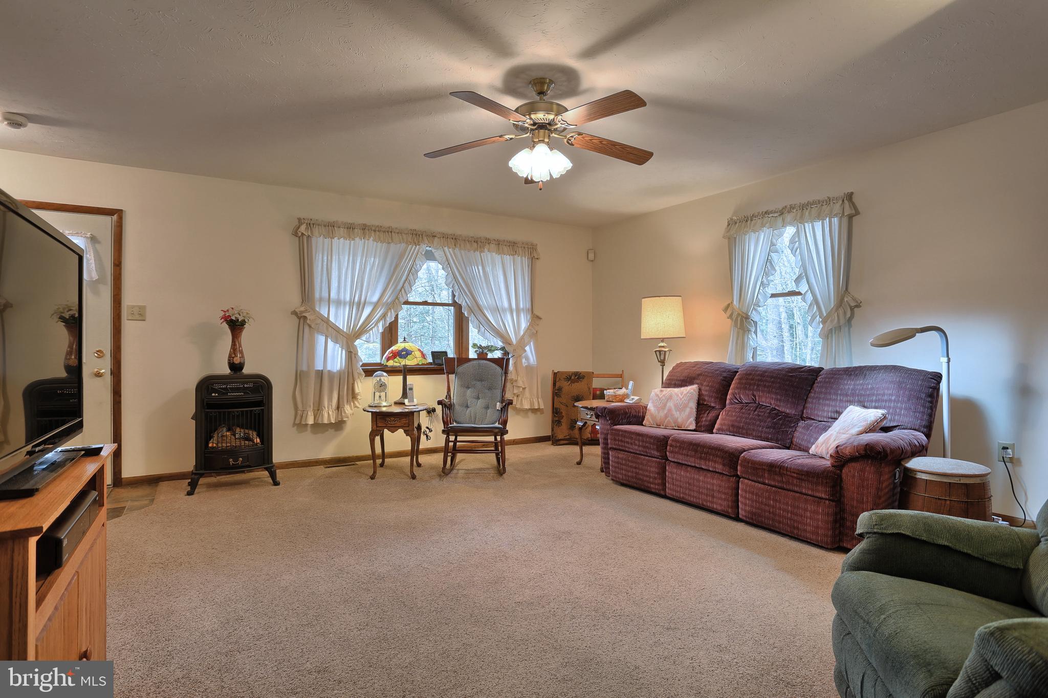 31 Ridge Road Jonestown, PA 17038 - Photo 5 of 28 Gallery Image 5